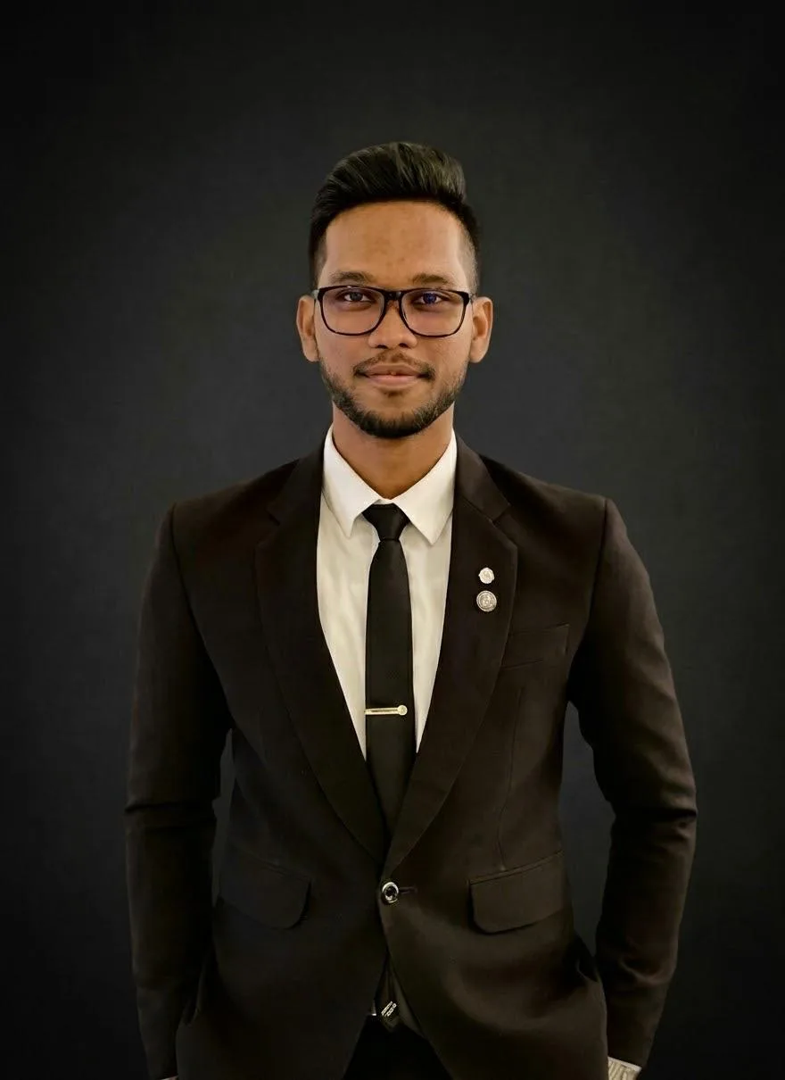 Portrait of Nadil Gunawardane